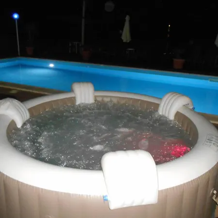 Holiday home Al Villino Sunrise In Con Piscina Ed Idromassaggio Sant'Alfio