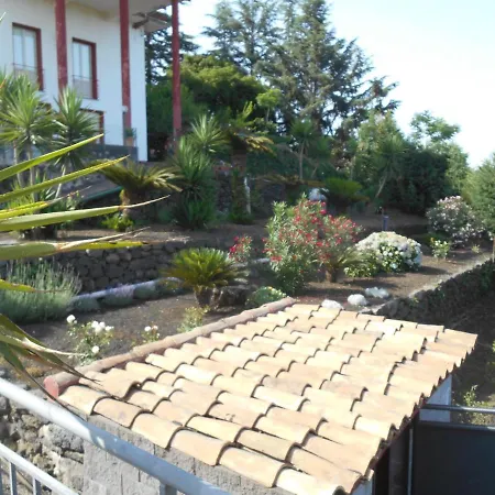 Al Villino Sunrise In Con Piscina Ed Idromassaggio Holiday home Sant'Alfio