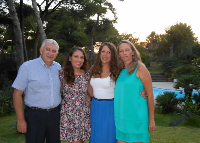 Al Villino Sunrise In Con Piscina